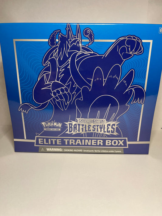 Battle Styles - Elite Trainer Box (Rapid Strike - Blue)